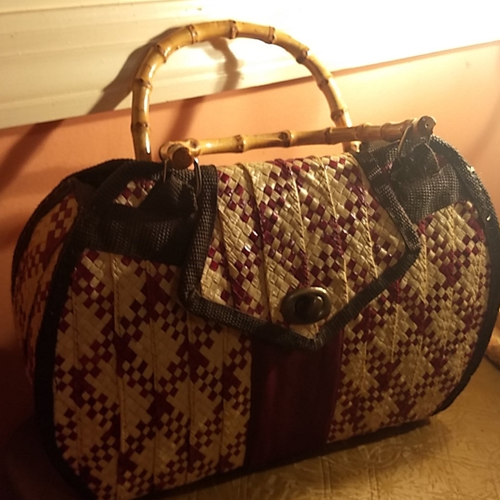 Bahama purse